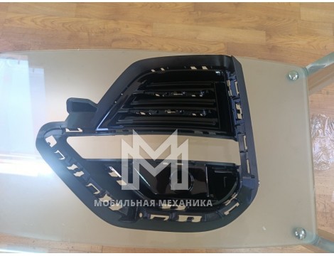 Рамка птф левой Chery Tiggo 8 Pro