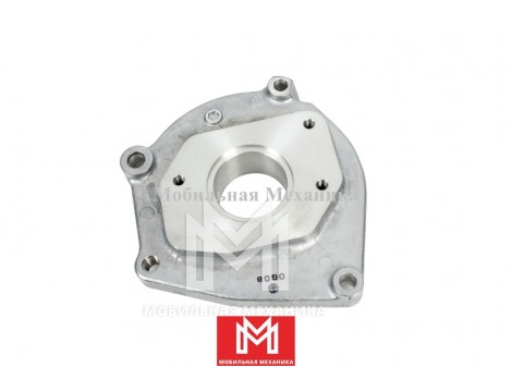 Кронштейн крепления ТНВД 4HK1 Isuzu 8976016990